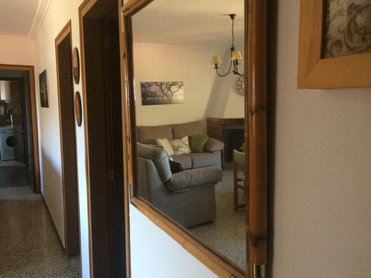Apartaments La Pertusa 2O Corca  ภายนอก รูปภาพ