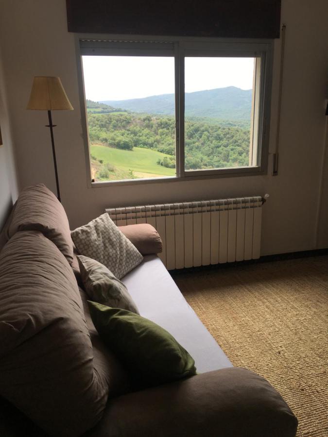 Apartaments La Pertusa 2O Corca  ภายนอก รูปภาพ